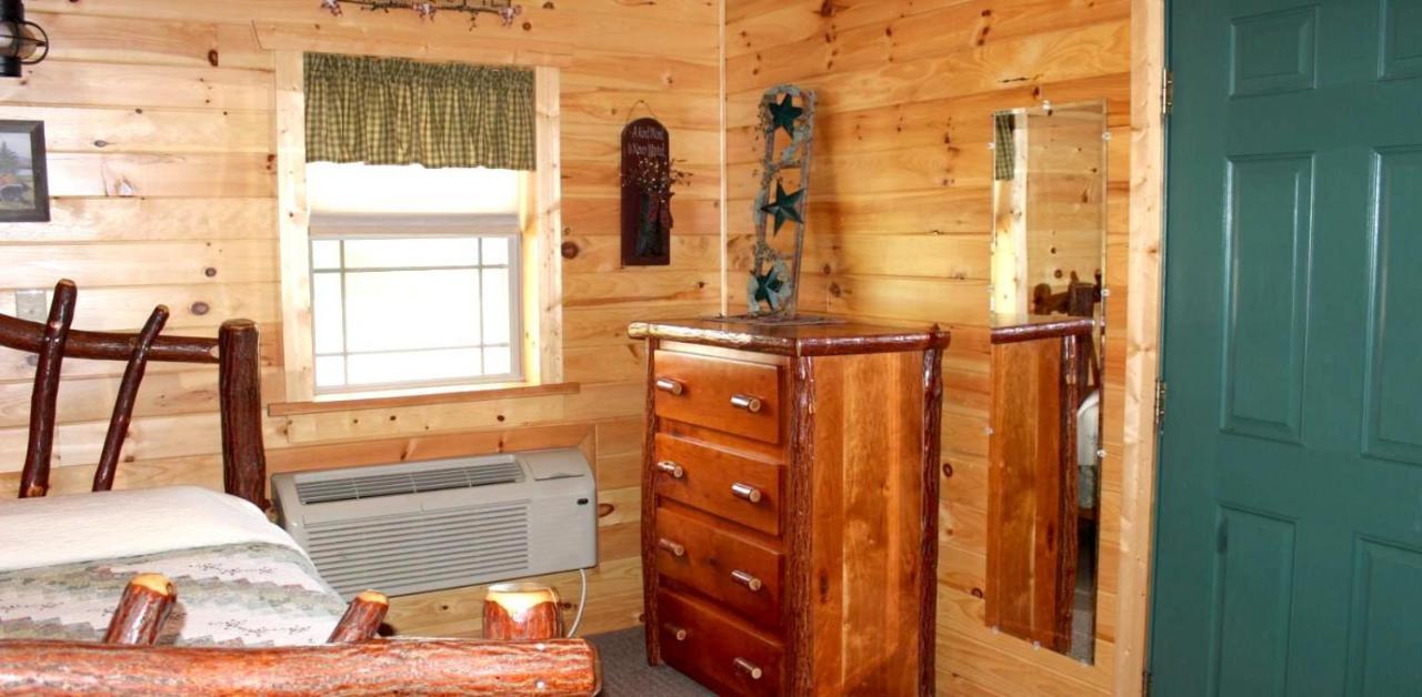 7Cs Lodging Flintstone Bagian luar foto