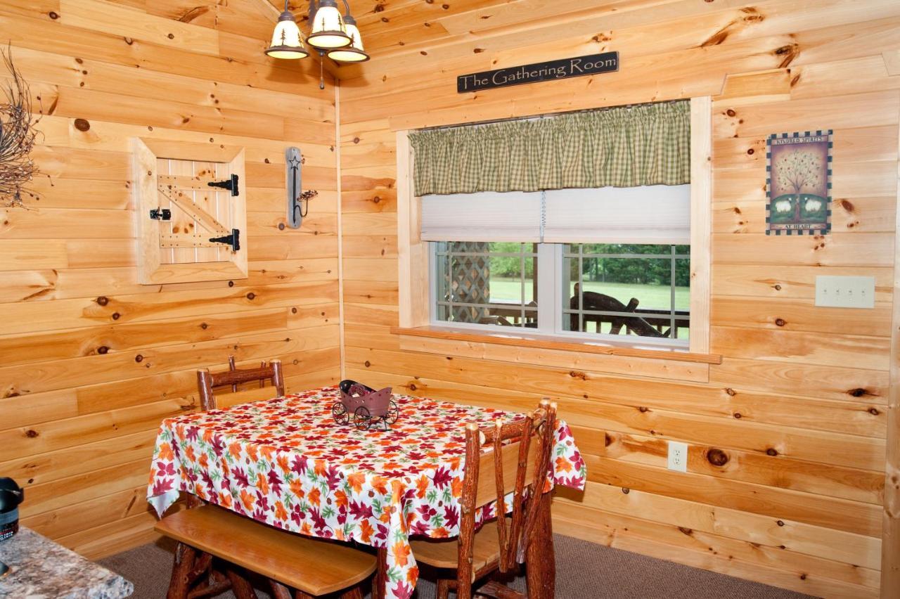 7Cs Lodging Flintstone Bagian luar foto